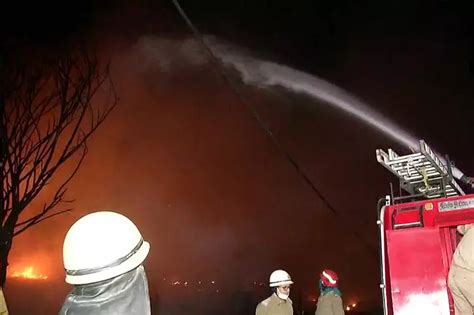 1,500 Shanties Gutted, Many Homeless Now After Massive Fire Breaks Out ...