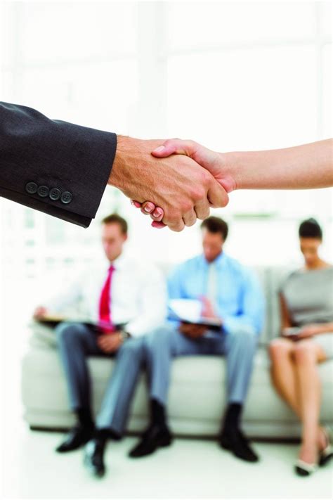 Interview Mirror 的图像结果