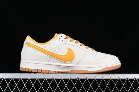 Nike SB Dunk Low Off White Yellow XD1688-014 - NIke Dunk SB Low - Sepcleat