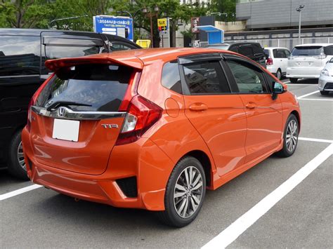 2015 Honda Jazz Rs - news, reviews, msrp, ratings with amazing images