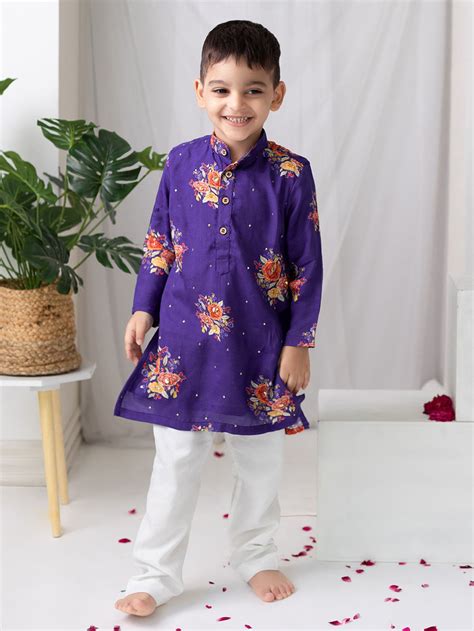 Green Printed Muslin Angrakha Kurta with Pants and potli - Set of 3