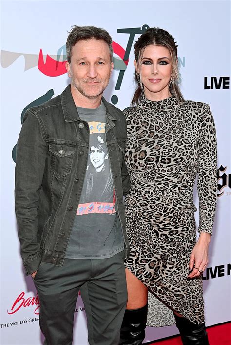 Kelly Rizzo Confirms Relationship With Clueless' Breckin Meyer 2 Years ...