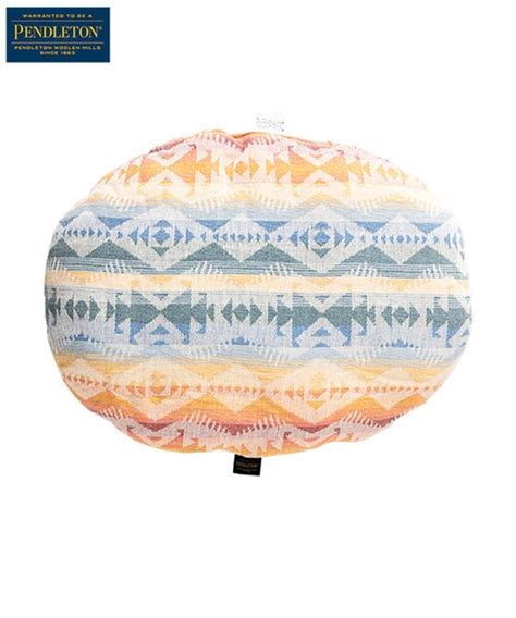 PENDLETON (ﾍﾟﾝﾄﾞﾙﾄﾝ) ｴﾘﾌﾟｽﾁｪｱﾊﾟｯﾄﾞ ゴールドロスルナス｜ザコンプアスの通販｜&mall（アンドモール）三井 ...