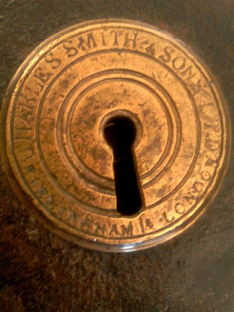 Candados Antiguos y Viejos: English Padlock