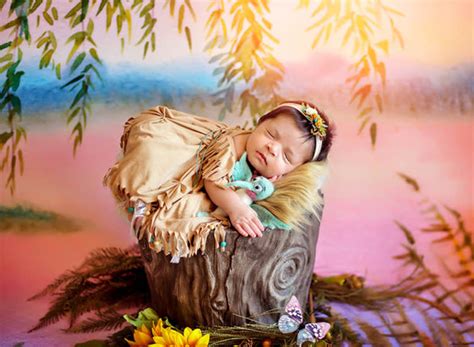 Photographer Transforms Newborns Into Disney Princesses