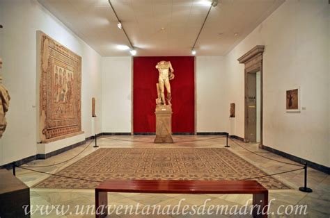 https://www.unaventanadesdemadrid.com/objetos/otras-comunidades/sevilla-museo-arqueologico-ii/sala-xiv-mercurio.jpg