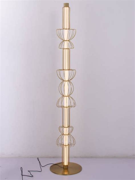 Buy Modern Floor Lamps for Stylish Spaces | Hybec Deco