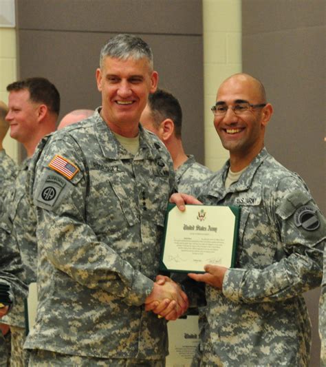 Gen. Rodriguez presents Purple Heart, re-enlists 11 Soldiers at FORSCOM ...