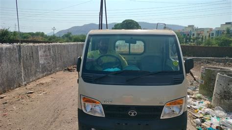 Palghar: Manor Sarpanch does not mind getting his hands dirty