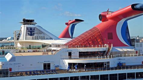 10 Biggest Differences Between Carnival and Royal Caribbean