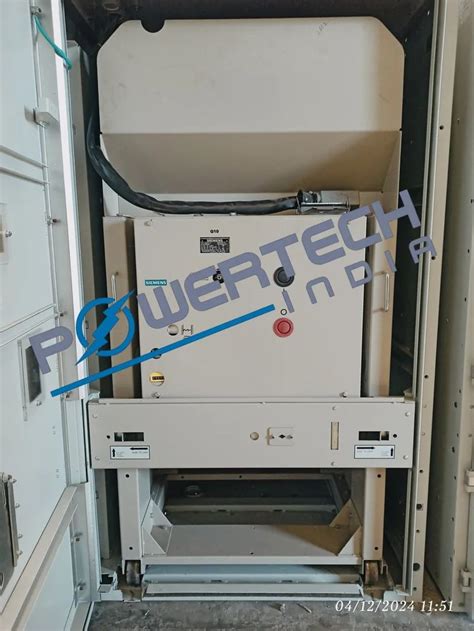 VACUUM CIRCUIT BREAKERS - Abb Vd4 Vcb Panel Manufacturer from Ghaziabad