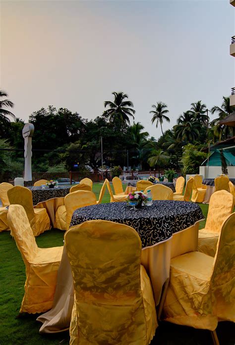 4 Star Hotels in Candolim, Goa, Godwin Luxury Hotel in Candolim Beach