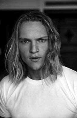 List of movies by Set Sjöstrand from latest to oldest on PartyMap Celebs