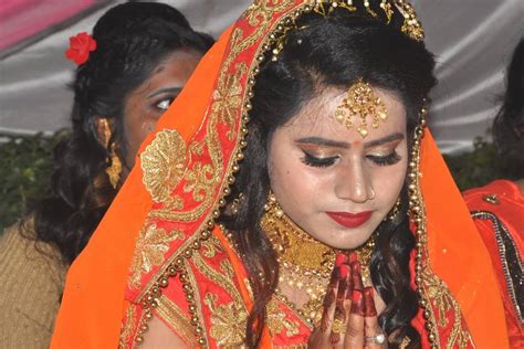 The 10 Best Wedding Photographers in Varanasi - Weddingwire.in