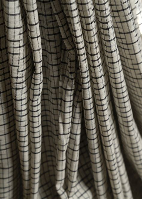 White Pure Cotton Ikat Fabric – Sujatra