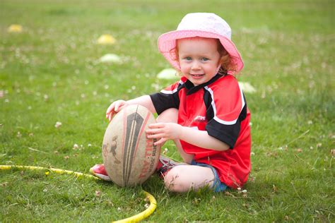 Kids Rugby 的图像结果