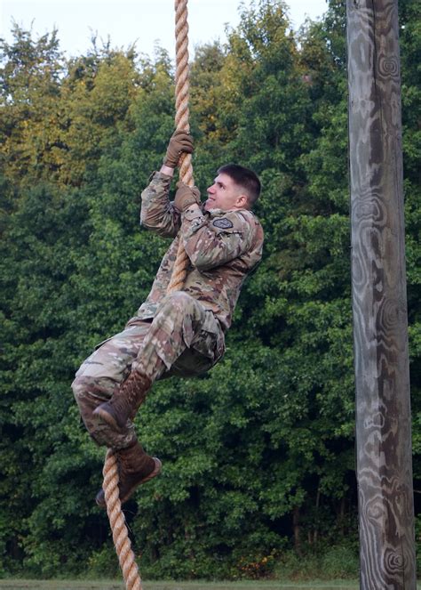 Criminal Investigation Command competitors Army Cyber Command's top NCO ...