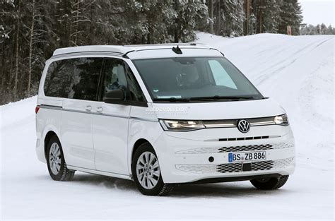 2024 VW California Camper Van Is a Mobile Home Away From Home With PHEV Power - autoevolution