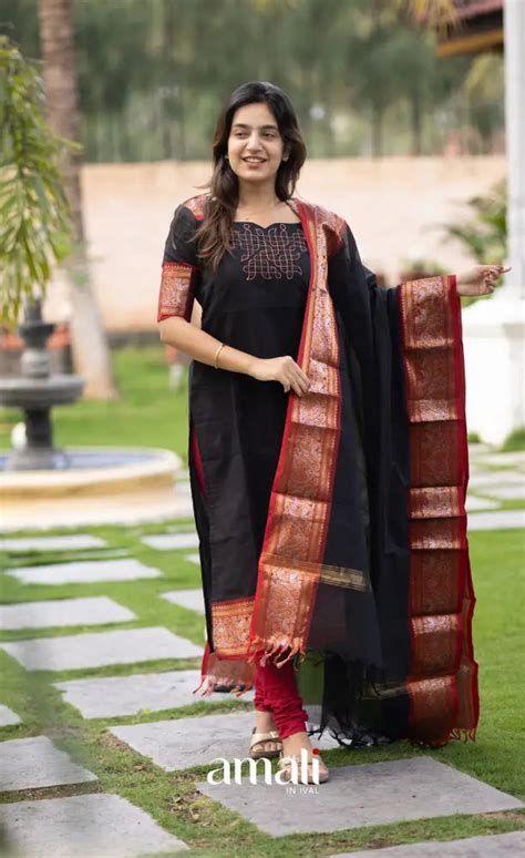 Amali Salwars