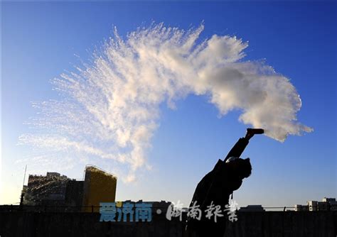 零下23℃，济南这个地方泼水成冰！_北京日报APP新闻