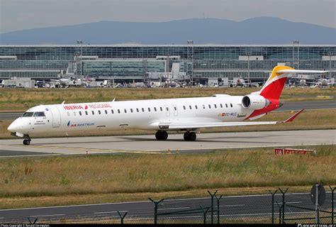 EC-MLC Iberia Regional Bombardier CRJ-1000 (CL-600-2E25) Photo by ...