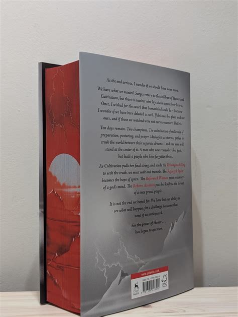 Wind and Truth: Stormlight Archive 5 (First Edition with sprayed edges ...