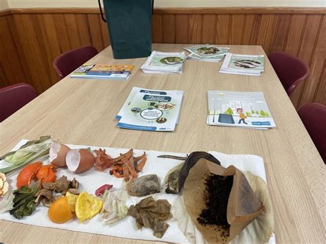 Des déchets alimentaires dans les poubelles, c’est bientôt fini à Saint ...