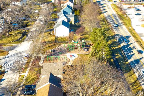 Grayslake, IL City Guide | About Living in Grayslake - Homes.com