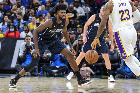 Jonathan Isaac launches new shoe with Bible verse through Unitus brand ...