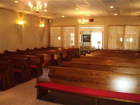 Tour Our Facilities | West Gate Funeral Home - Fayette, MS