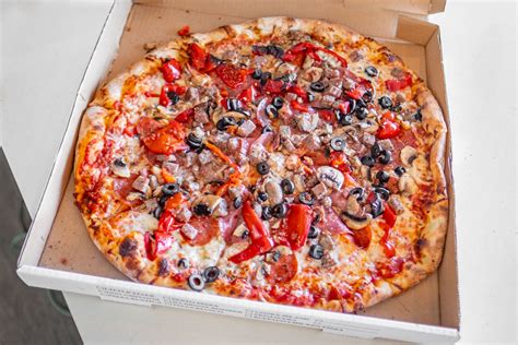 Giovanni's Old World New York Pizzeria - Sacramento, CA - 6200 Folsom ...