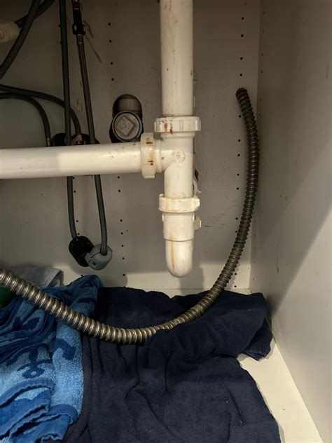 Replacing garbage disposal : r/fixit
