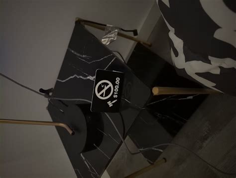 MOTEL CHAMPLAIN (Brossard, Quebec) - Motel Reviews, Photos, Rate ...