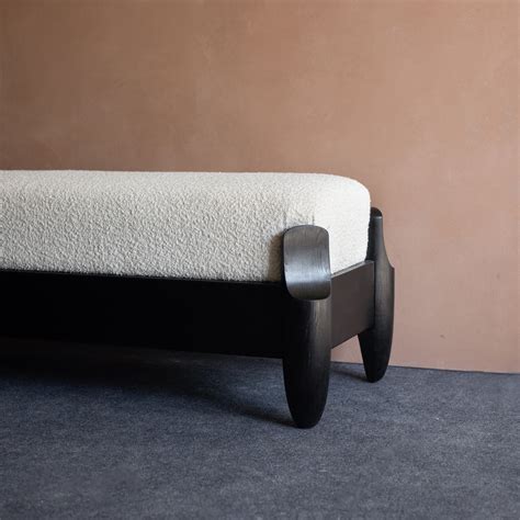 Alara Bench – escapebycreatomy