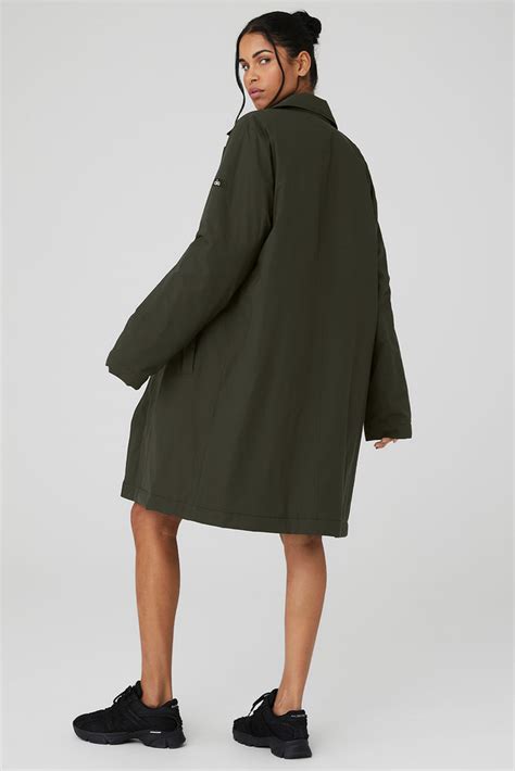 Signature Overcoat - Stealth Green | Alo Yoga