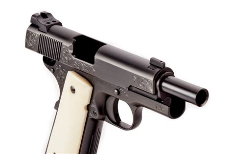 NIGHTHAWK CUSTOM VIP COMMANDER BLACK 45CAL | The Gun Parlor | Worcester ...