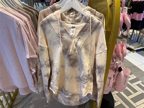 The Prettiest New 'Star Wars' Apparel Just Arrived at Disney World ...