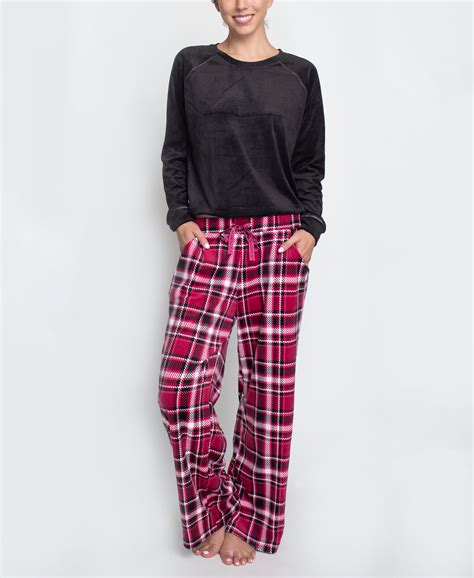 Muk Luks Women's Winter Warmup Silky Velour Pajama Set, Black/Plaid, X ...