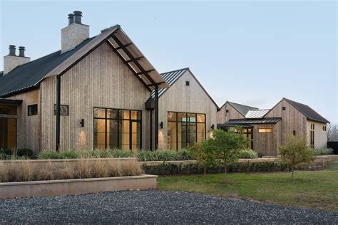 Wood Building 的图像结果