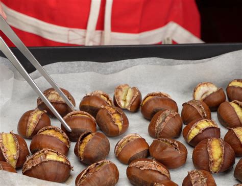 Roasting Chestnuts in the Oven? Read our Guide!