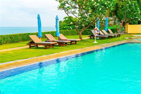 How Much Does A 16x32 Inground Pool Liner Cost? - Pool Cost Guide ...