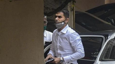 Cops went to collect footage regarding theft case: Police on Wankhede's ...