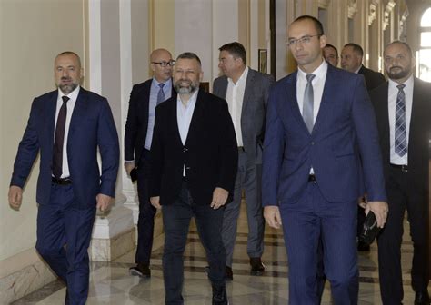 Serbian List: Two conditions to go to the elections - Time