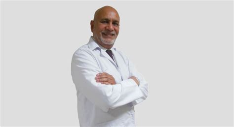Dr Suresh V Sharma | Best Pilonidal Sinus Surgeon in India | Best ...