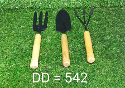 Purchase Mini Gardening Tools Set of 3 | DeoDap