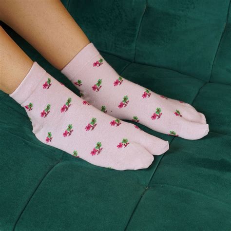 Women Socks – Page 8 – Next2Skin.in