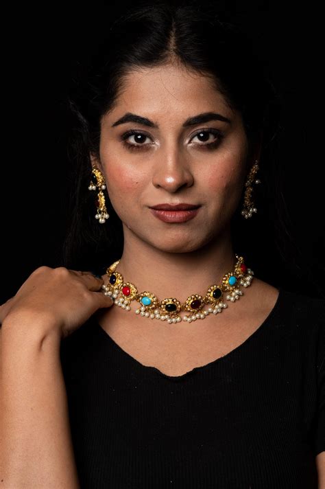 Iqra Navratan Choker Set – JustJadau