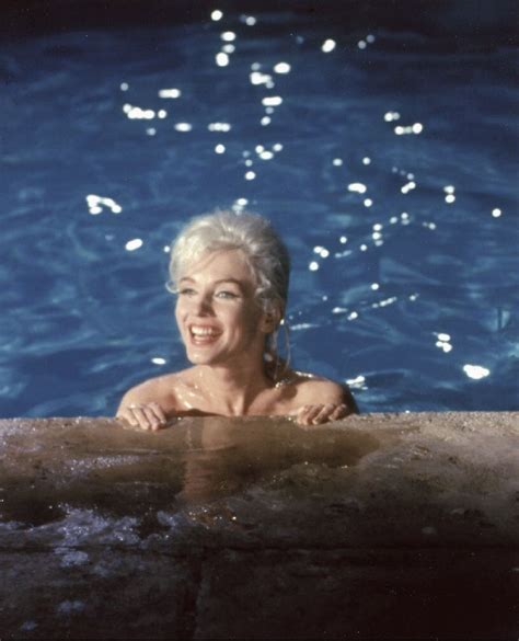 Marilyn monroe the nude pool scene may 1962 – Artofit