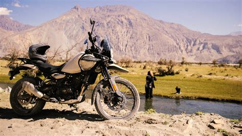 New Royal Enfield Himalayan 450 variants, colours, and specifications ...
