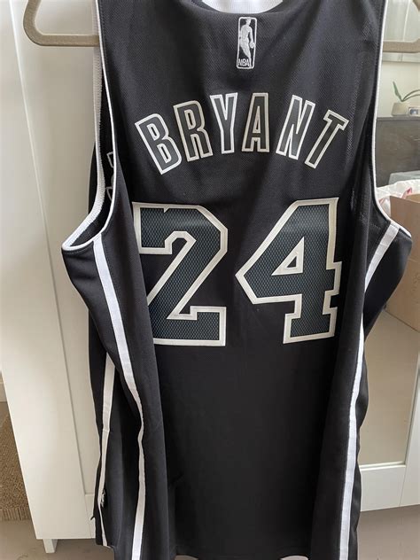 Kobe Bryant rare Adidas black/white Swingman Jersey. : r/basketballjerseys